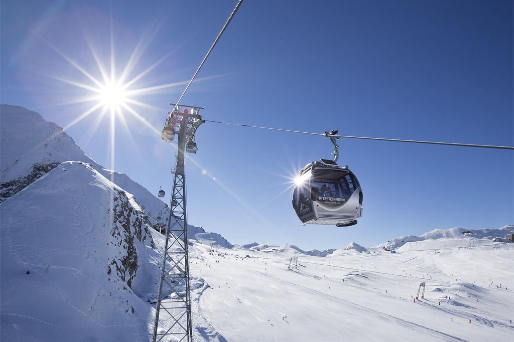 Hotel Kuenstleralm Kaprun Bagian luar foto
