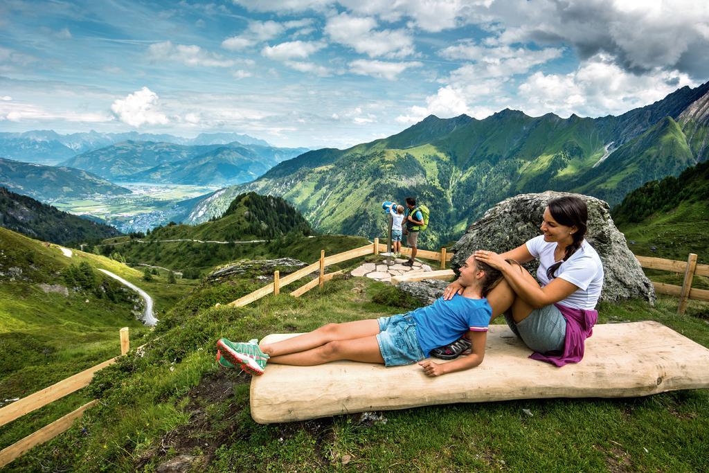 Hotel Kuenstleralm Kaprun Bagian luar foto